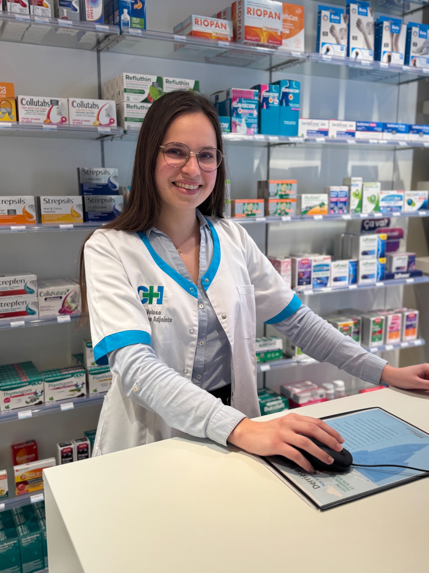 Tania – Pharmacienne Adjointe